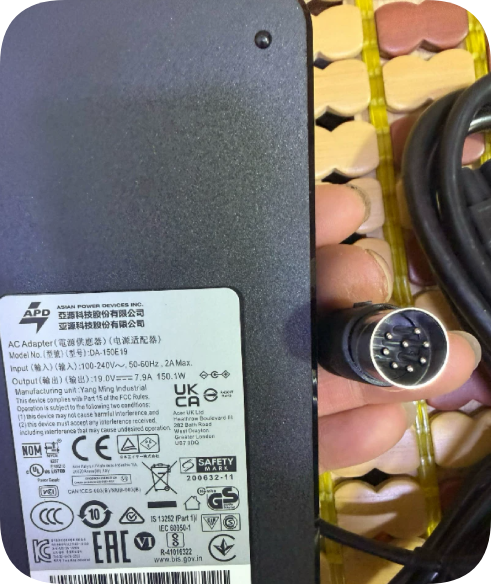 *Brand NEW* Suitable for 19V-20V150W 8-pin B-ultrasound machine power adapter 19V7.9A7.89A eight-pin 8-hole ch *Brand NEW* Suitable for 19V-20V150W 8-pin B-ultrasound machine power adapter 19V7.9A7.89A eight-pin 8-hole ch